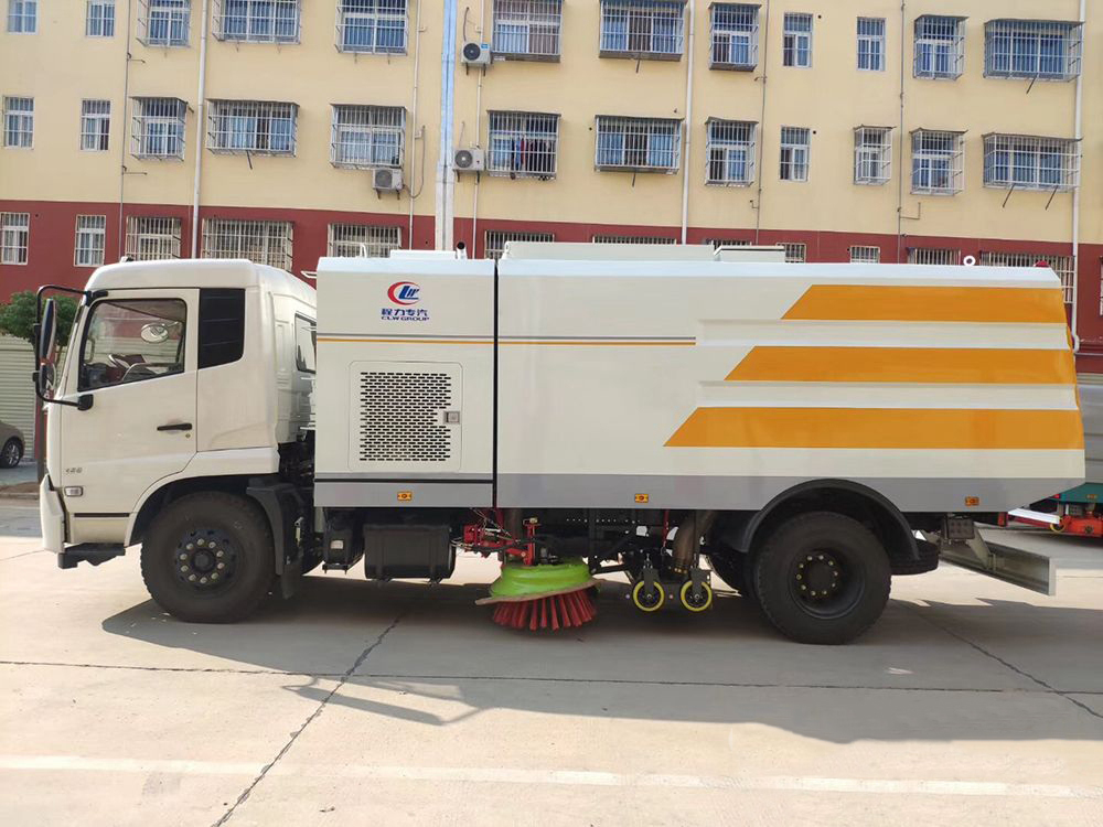 國六東風天錦干濕兩用掃路車（12立方）